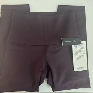 NWT lululemon athletica Black Cherry Full On Luon HR WU Crop